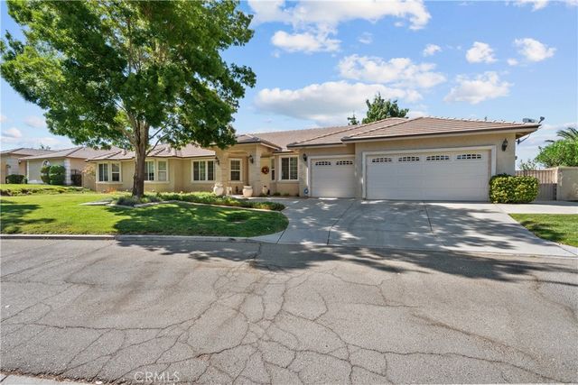 239 Hawk Lane, Palmdale, CA 93551