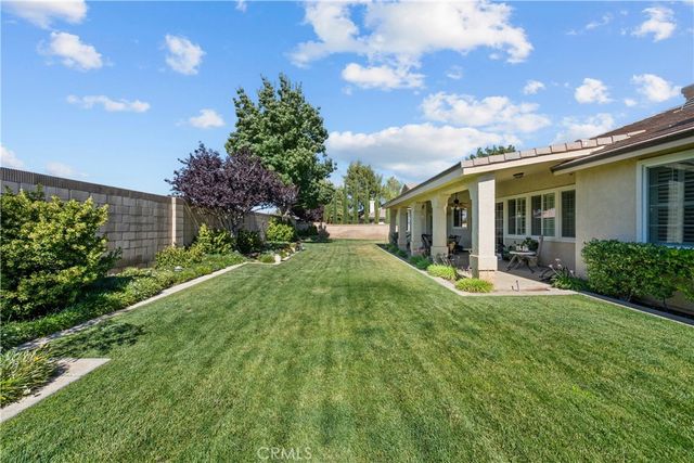 239 Hawk Lane, Palmdale, CA 93551