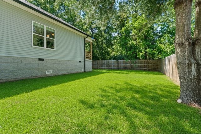 1102 Fernbank Dr, Madison, TN 37115