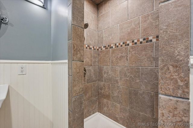 4152 S Trenton Avenue, Tulsa, OK 74105