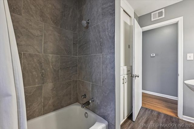 4152 S Trenton Avenue, Tulsa, OK 74105