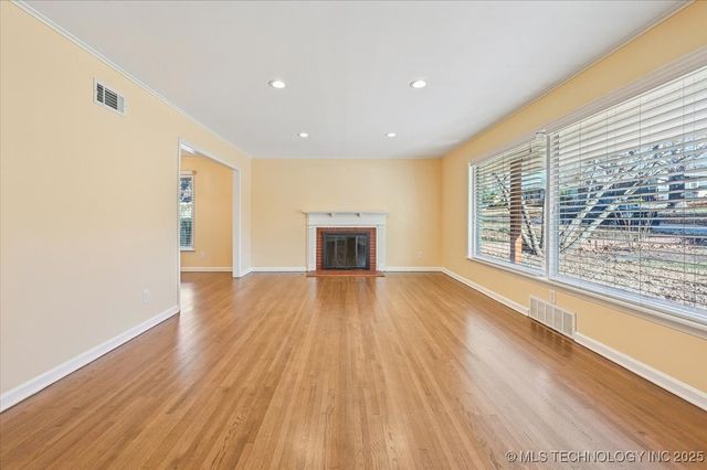 4152 S Trenton Avenue, Tulsa, OK 74105