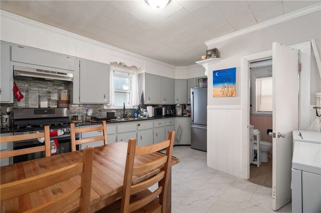 42 Elbow Street, Woonsocket, RI 02895