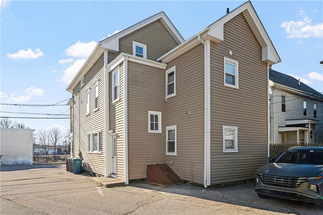 42 Elbow Street, Woonsocket, RI 02895