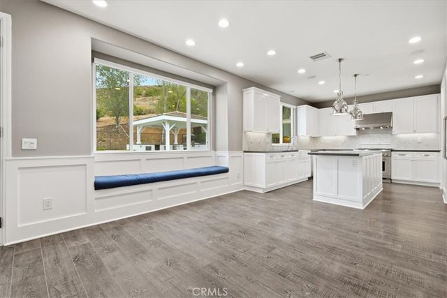 5748 Velvet Oak Court, Simi Valley, CA 93063