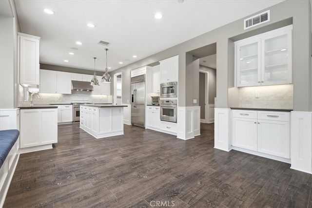 5748 Velvet Oak Court, Simi Valley, CA 93063