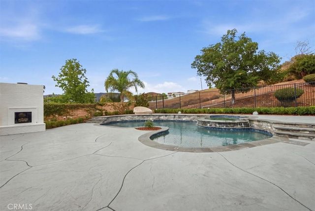 5748 Velvet Oak Court, Simi Valley, CA 93063