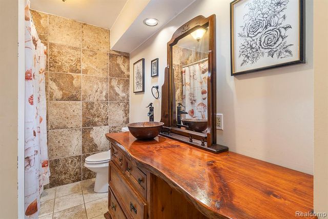 9761 Britton Highway, Tecumseh, MI 49286