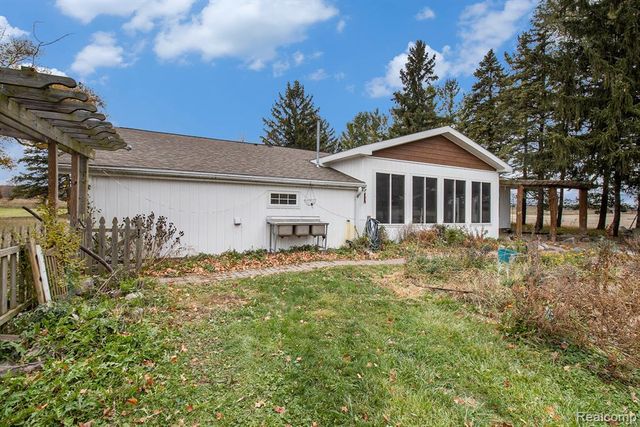 9761 Britton Highway, Tecumseh, MI 49286