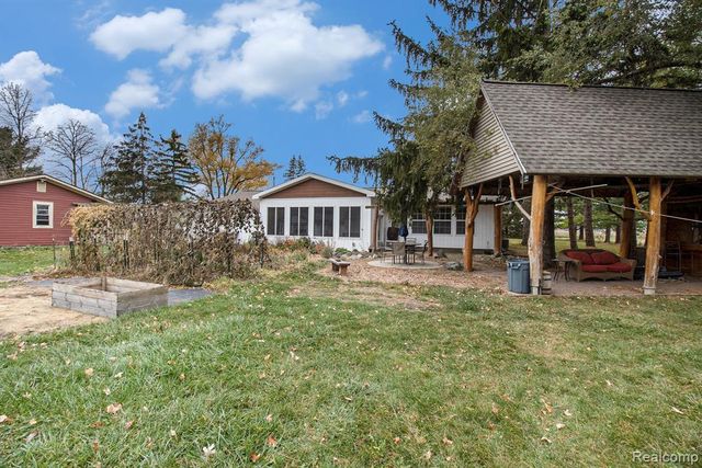 9761 Britton Highway, Tecumseh, MI 49286