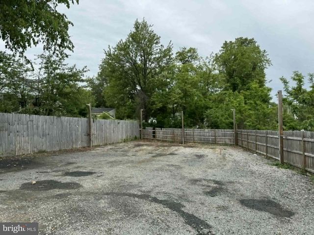 6150 RICHMOND HWY, Alexandria, VA 22303