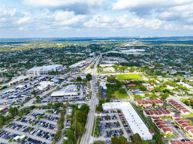 17255 SW 95th Ave 161, Palmetto Bay, FL 33157