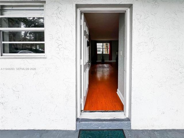 17255 SW 95th Ave 161, Palmetto Bay, FL 33157