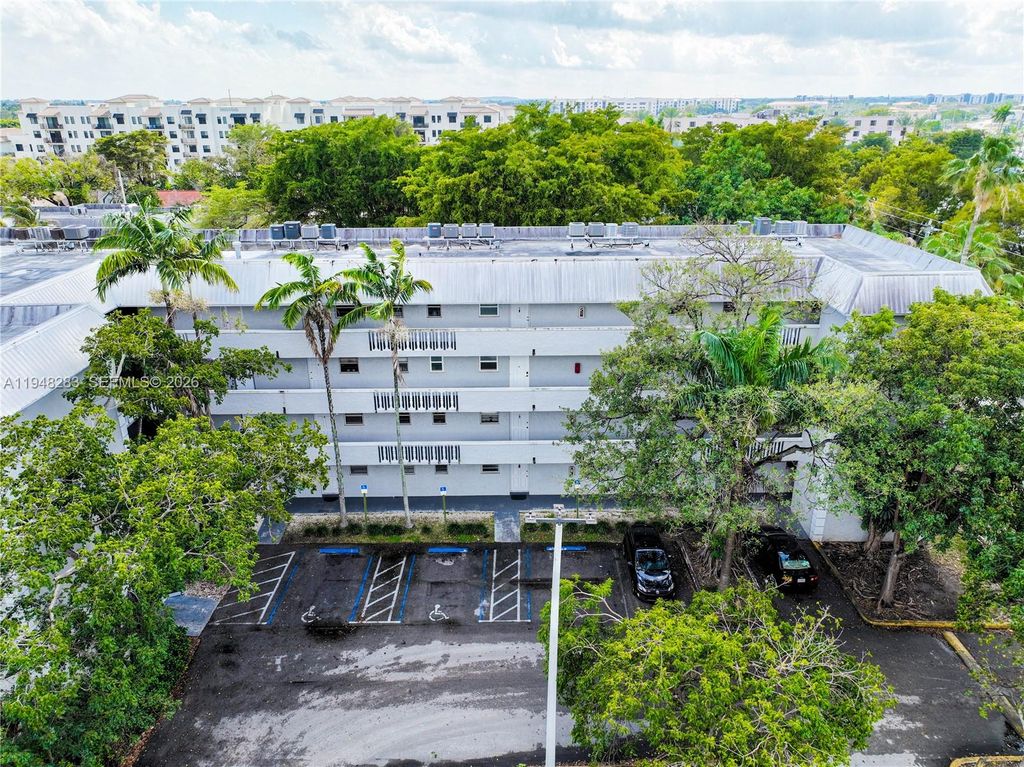 17255 SW 95th Ave 161, Palmetto Bay, FL 33157