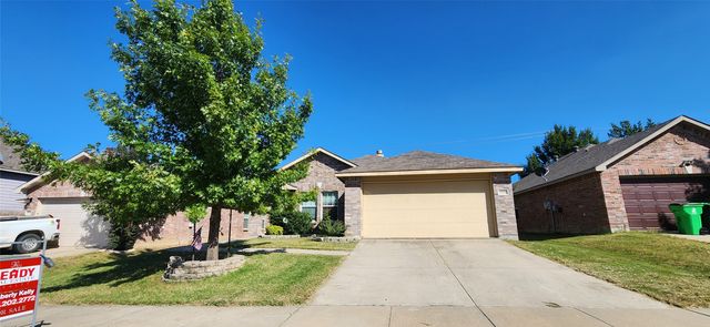 2008 Finch Cove, Aubrey, TX 76227