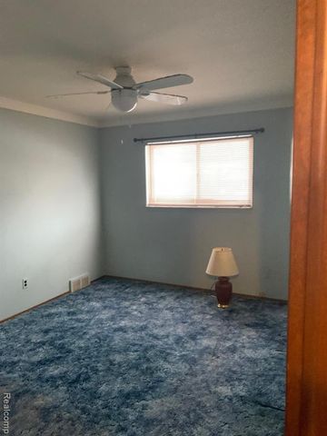 4935 Vista Court, Sterling Heights, MI 48310