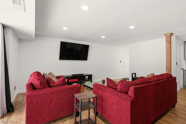 9840 Sunrise Boulevard S27, North Royalton, OH 44133