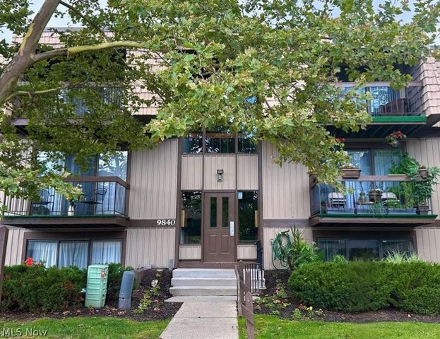 9840 Sunrise Boulevard S27, North Royalton, OH 44133