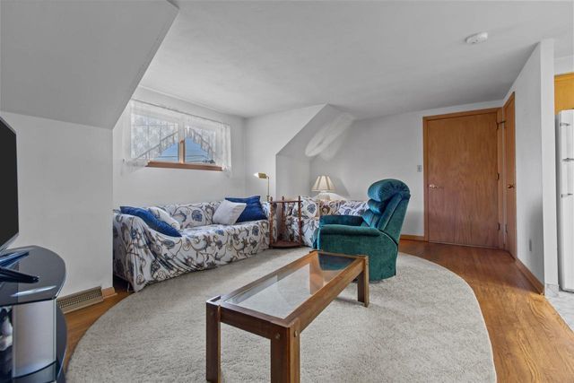 241 SUNSET DRIVE, Menasha, WI 54952
