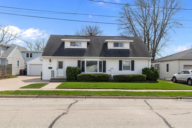 241 SUNSET DRIVE, Menasha, WI 54952