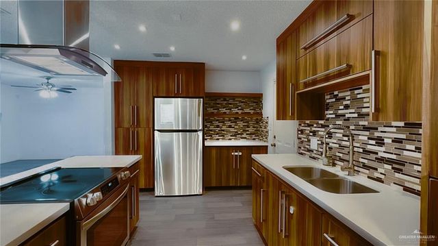 3108 Highland Park Avenue, Mission, TX 78574