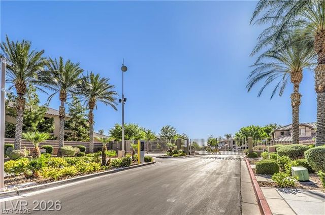 6630 FLAMINIAN LN Lane 204, North Las Vegas, NV 89084