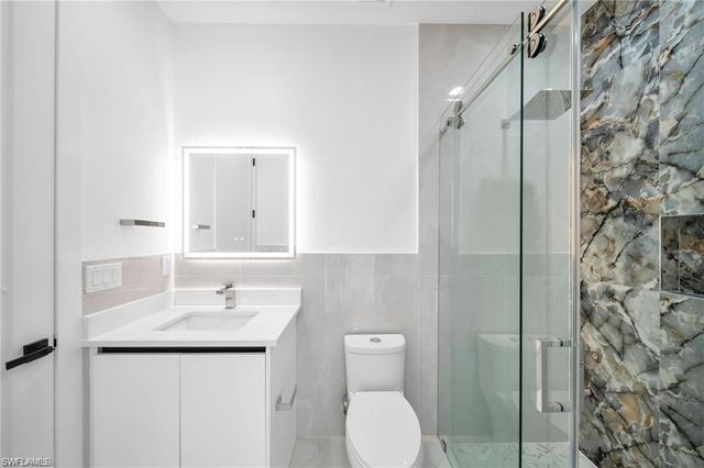 427 SW 21st TER, Cape Coral, FL 33991