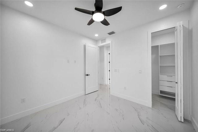 427 SW 21st TER, Cape Coral, FL 33991