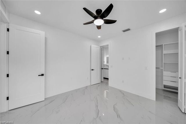 427 SW 21st TER, Cape Coral, FL 33991