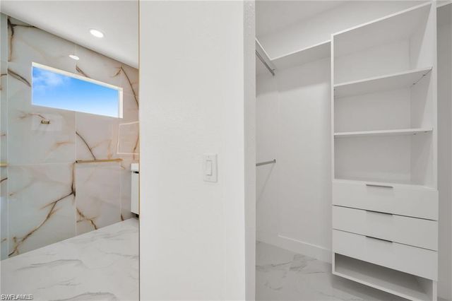 427 SW 21st TER, Cape Coral, FL 33991