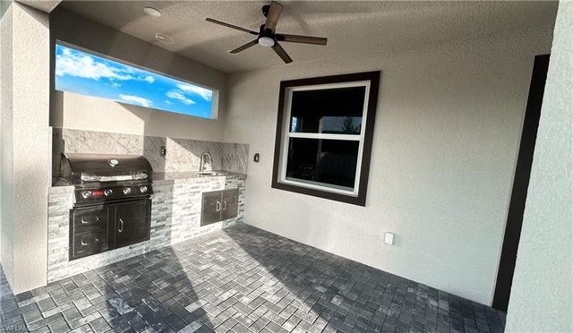 427 SW 21st TER, Cape Coral, FL 33991