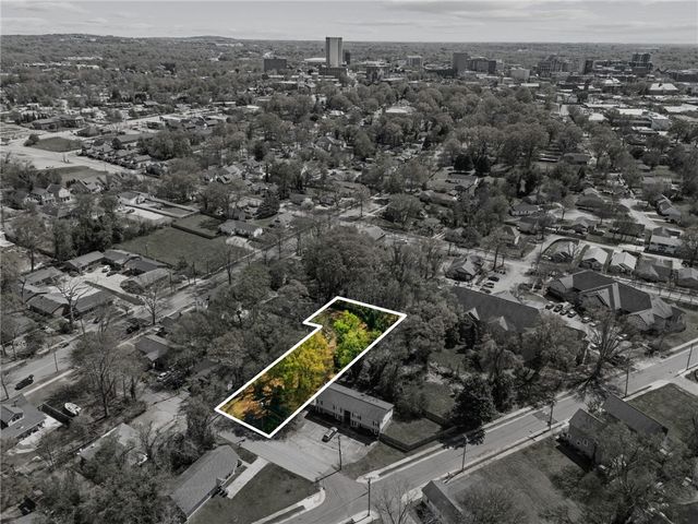 00 KING Street, Greenville, SC 29601