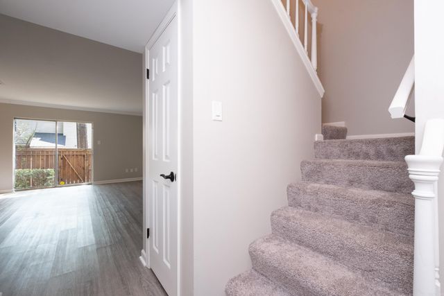 70 Kingsbridge Way Drive, Little Rock, AR 72212