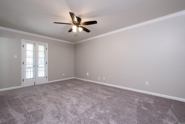 70 Kingsbridge Way Drive, Little Rock, AR 72212