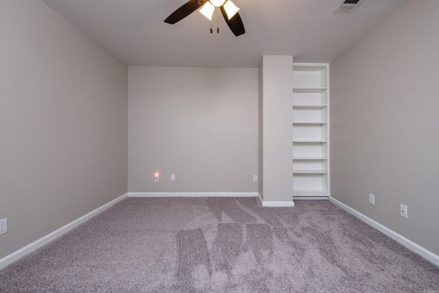 70 Kingsbridge Way Drive, Little Rock, AR 72212