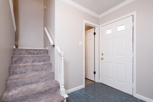 70 Kingsbridge Way Drive, Little Rock, AR 72212