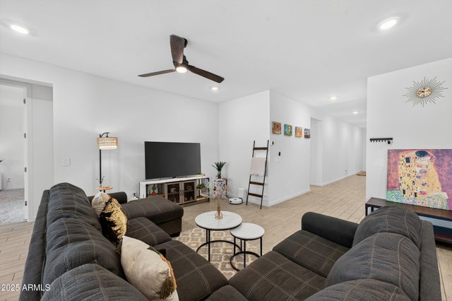 3454 E JASMINE Way, San Tan Valley, AZ 85143