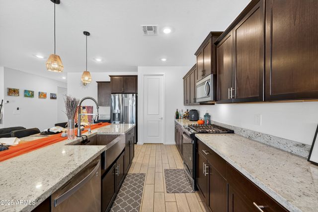 3454 E JASMINE Way, San Tan Valley, AZ 85143