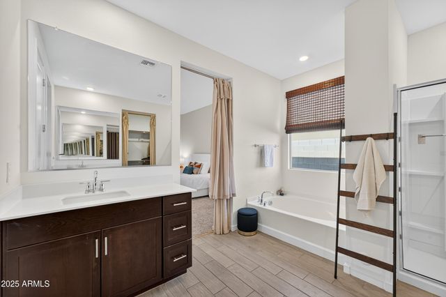 3454 E JASMINE Way, San Tan Valley, AZ 85143