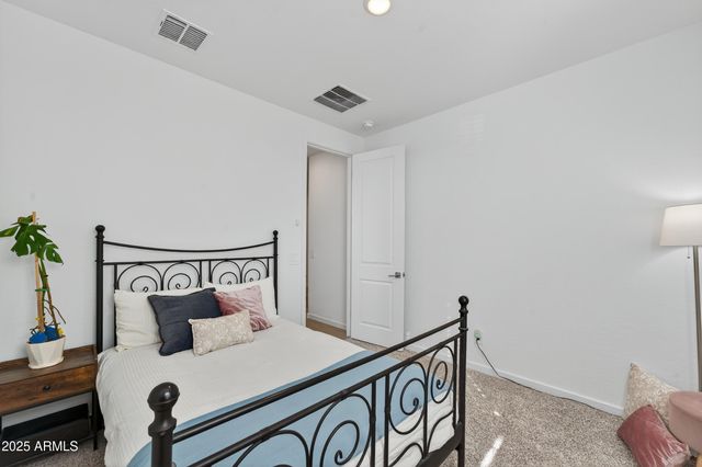 3454 E JASMINE Way, San Tan Valley, AZ 85143