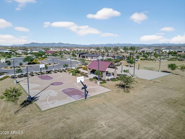 3454 E JASMINE Way, San Tan Valley, AZ 85143