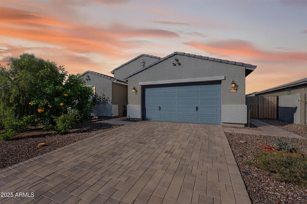 3454 E JASMINE Way, San Tan Valley, AZ 85143