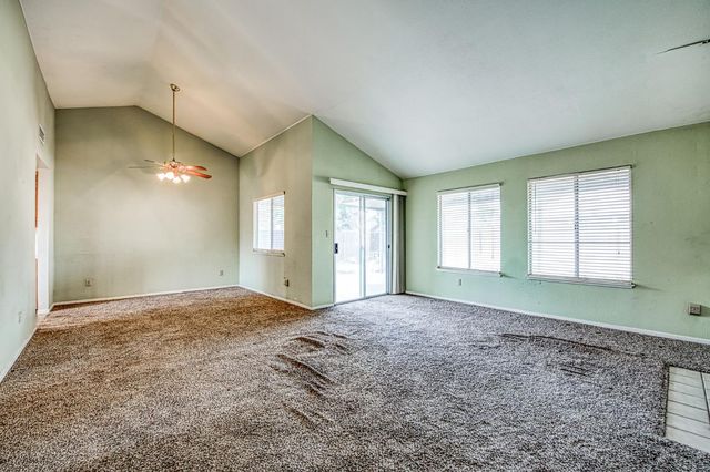 2535 Sierra Avenue, Clovis, CA 93611