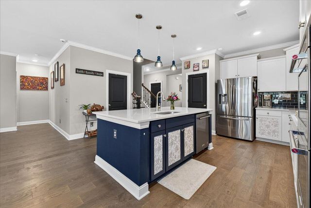 212 Shortmarsh Street, Summerville, SC 29486