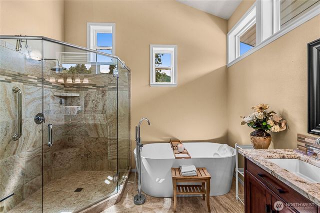 9377 Lone Pine Orchards, Leavenworth, WA 98826