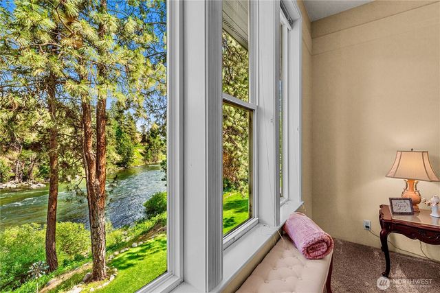 9377 Lone Pine Orchards, Leavenworth, WA 98826