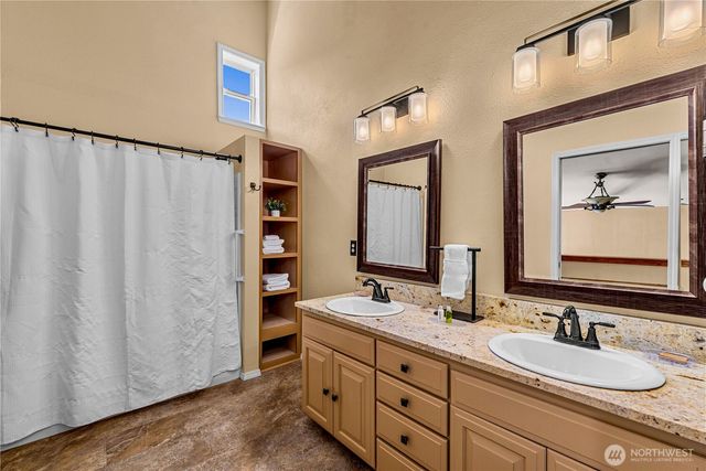 9377 Lone Pine Orchards, Leavenworth, WA 98826