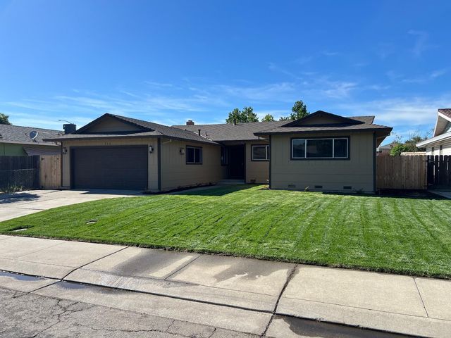 111 Paragon Ave, Stockton, CA 95210