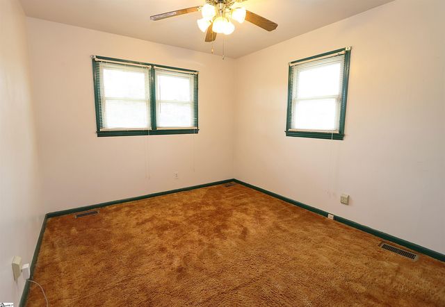 127 Norris Court, Spartanburg, SC 29306