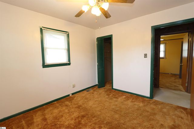 127 Norris Court, Spartanburg, SC 29306